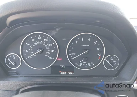 2014 BMW 320I xDrive z USA, uszkodzony, nr VIN WBA3C3C5XEF984501